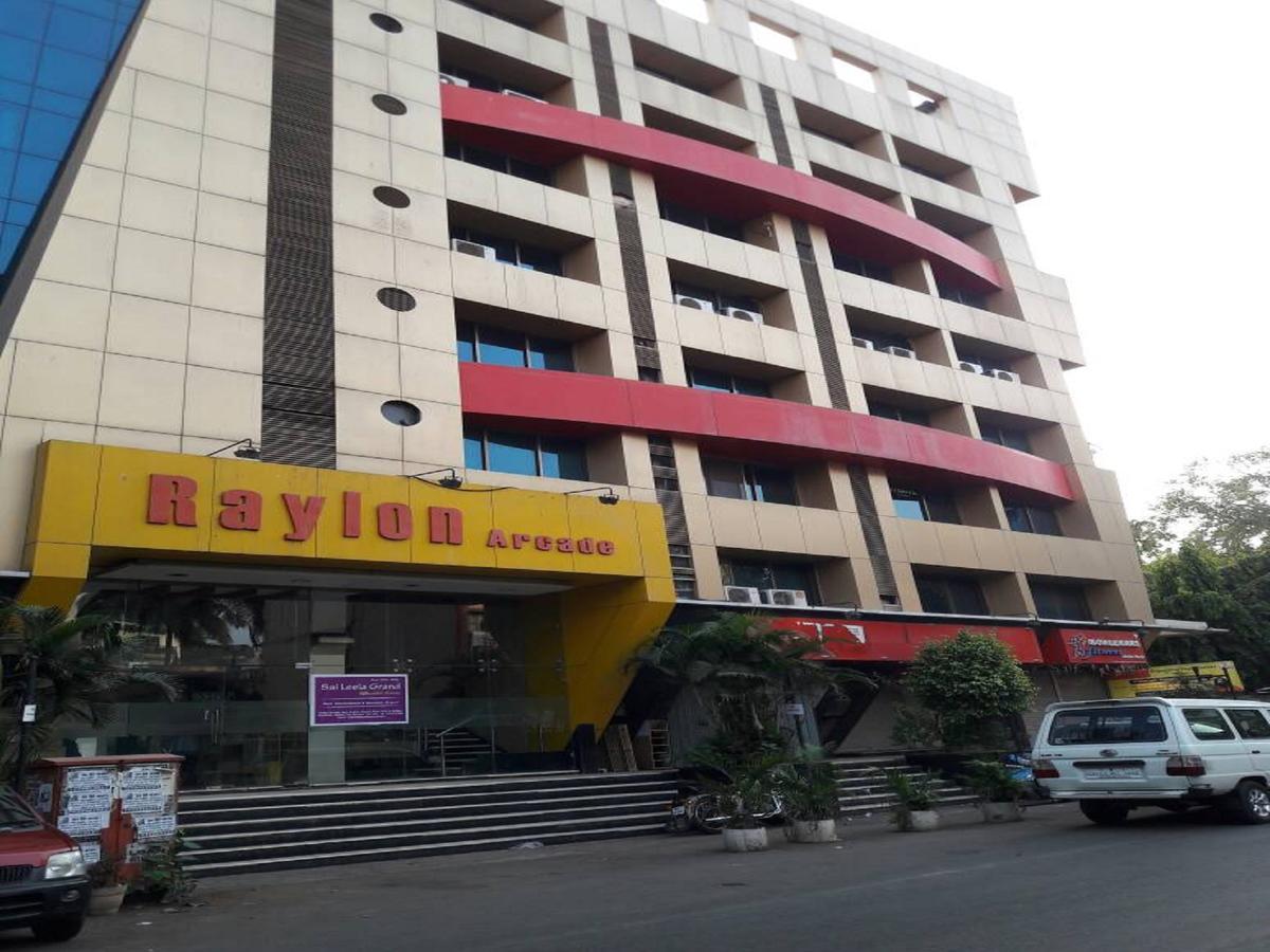 Sai Leela Grand Hotel Mumbai Exterior photo