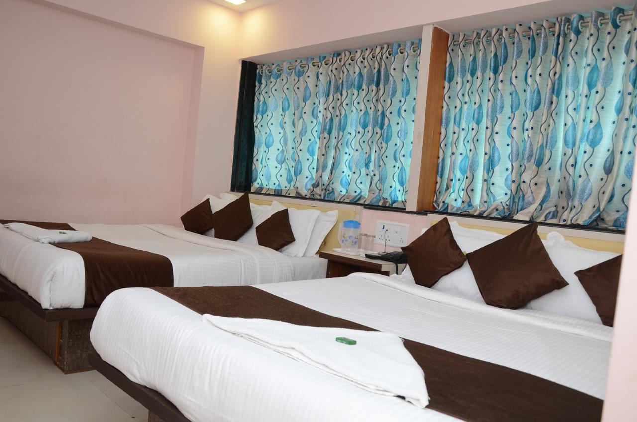 Sai Leela Grand Hotel Mumbai Exterior photo