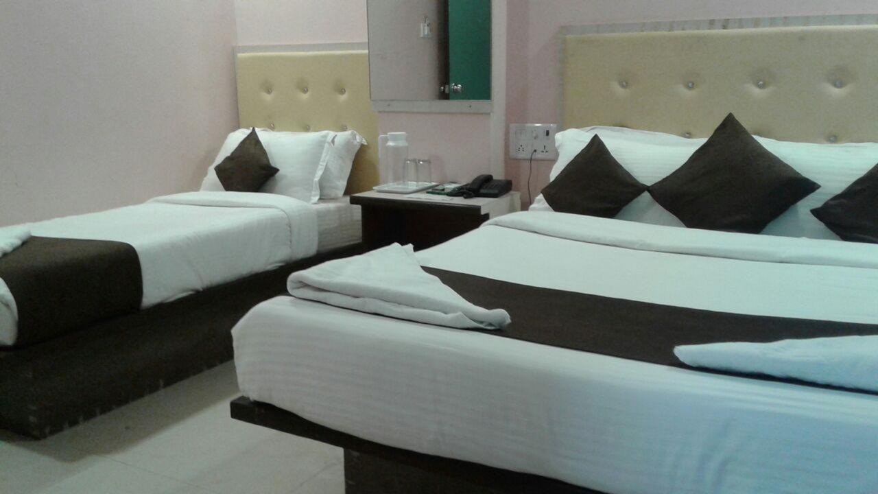Sai Leela Grand Hotel Mumbai Exterior photo